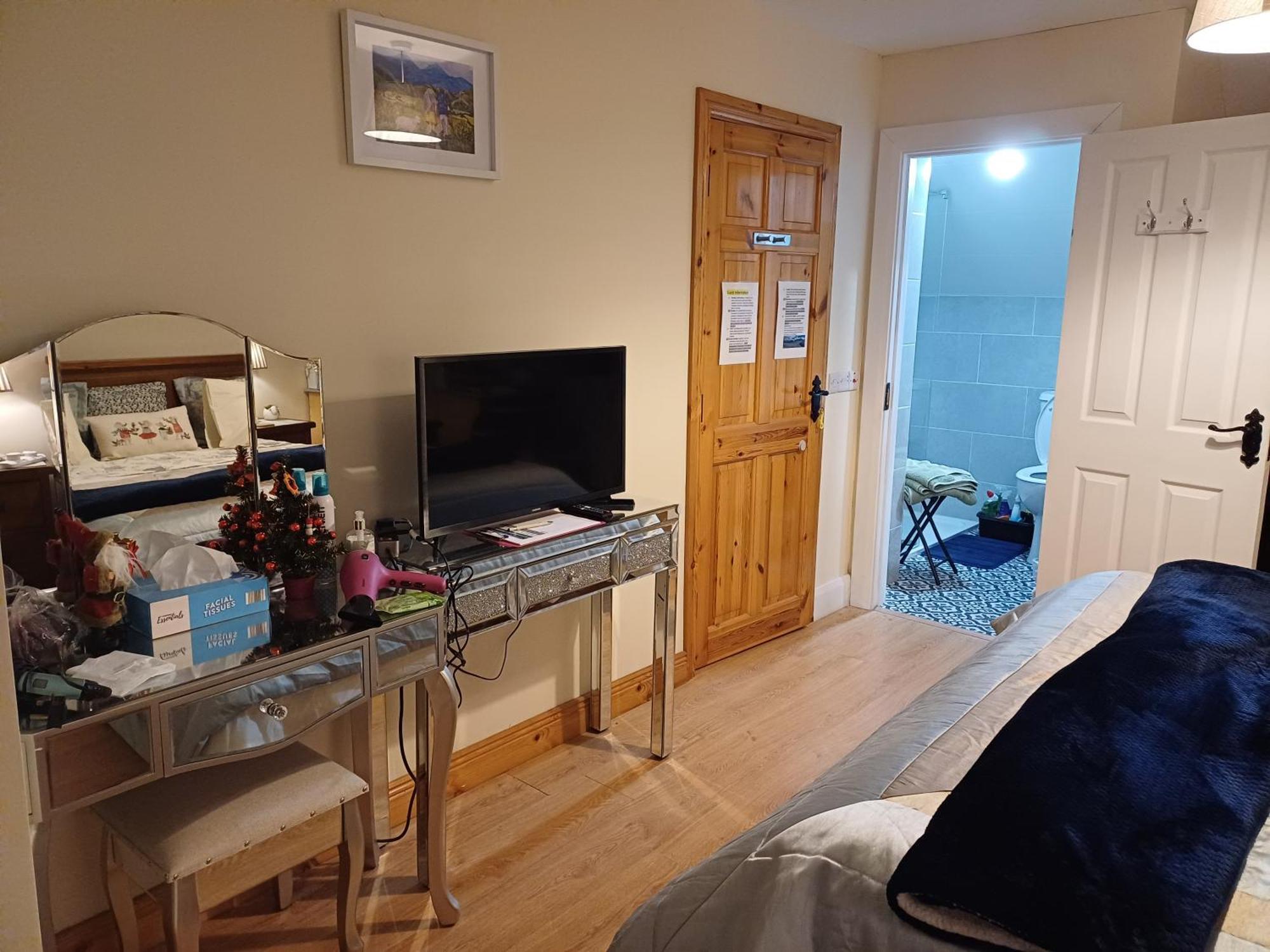 Country Haven Eircode H54 Ak31 Apartment Galway Bagian luar foto